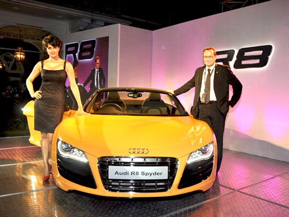 gul panag unveils the new audi r8 spider 4