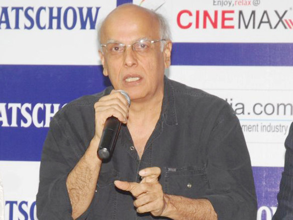 mahesh bhatt and sudhir mishra launch wodka gorbatschow pure shot 4