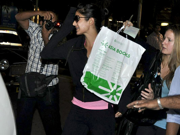 katrina kaif returns from bangkok after ad shoot 4