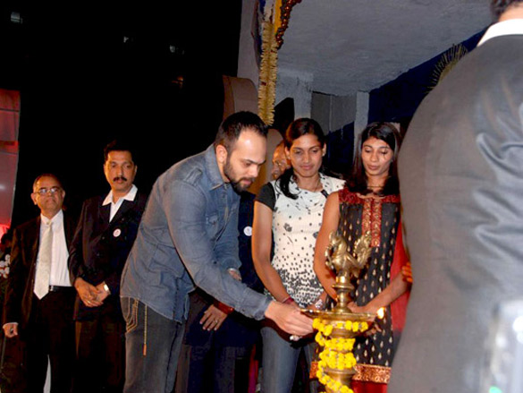 abhishek and aishwarya grace worlds bunts sports meet 3