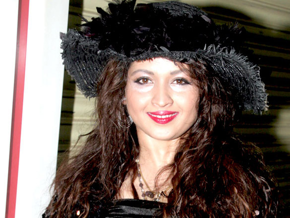 mugdha arya ganesh and others at the inauguration of jeevaa spa and salon 7