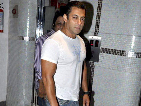 salman arbaaz and farah khan grace nikhil dwivedis wedding reception 3