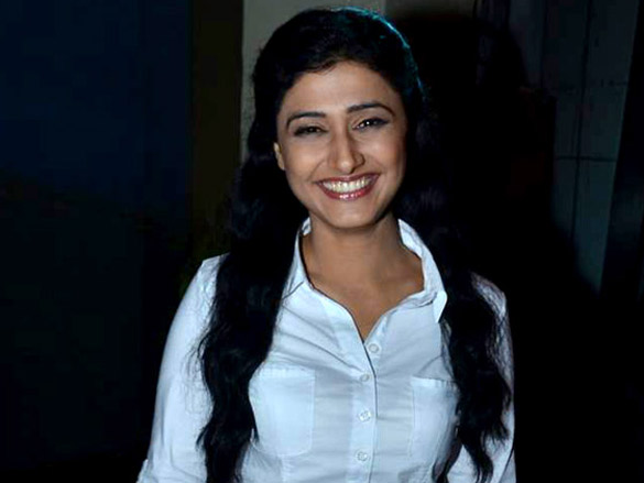 gauhar khan and hard kaur at comedy circus screening 5