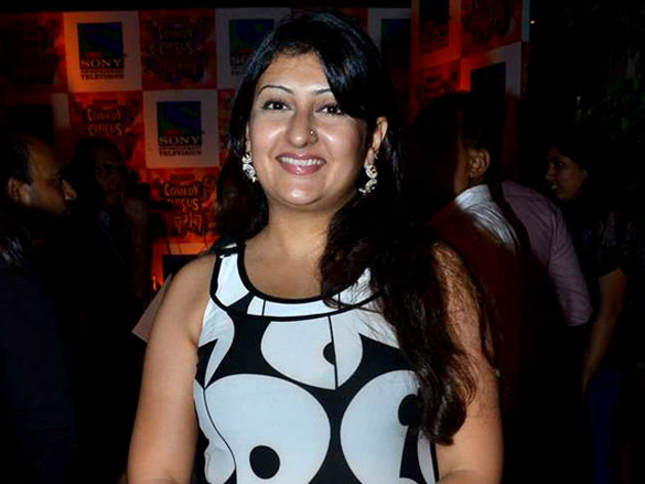 gauhar khan and hard kaur at comedy circus screening 6
