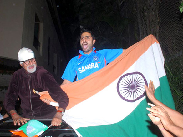 amitabh and abhishek bachchan celebrate indias victory 4