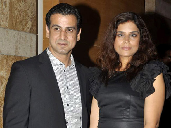 shilpa lara and neha dhupia grace anmol jewellers 25th anniversary bash 18