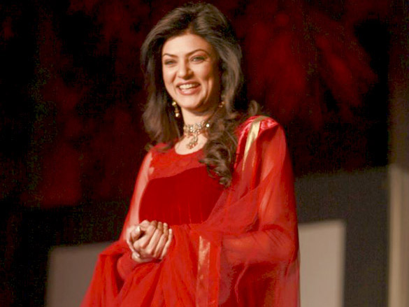sushmita and karan johar at khushii aids fundraiser 3