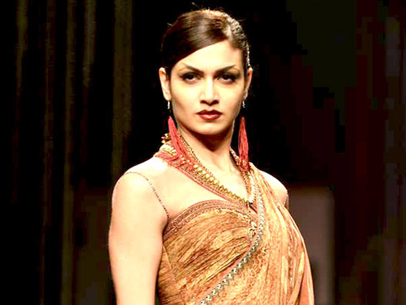 tarun tahilianis show on wills lifestyle india fashion week 2011 day 1 5
