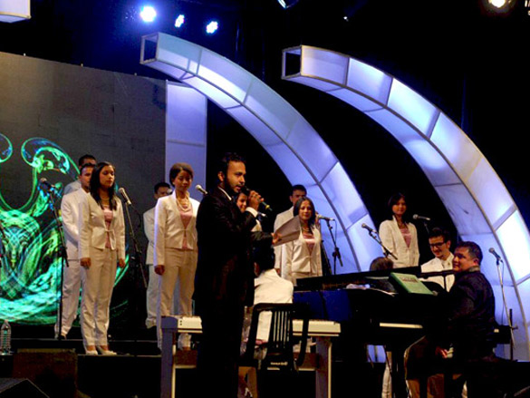 kunal kapoor and kiran rao at shillong chamber choir concert 7
