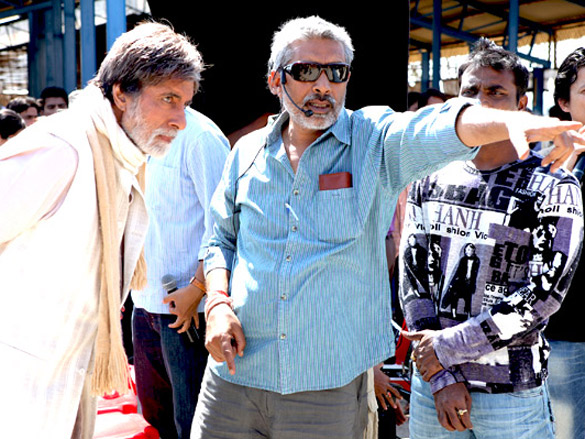 on the sets of aarakshan 14