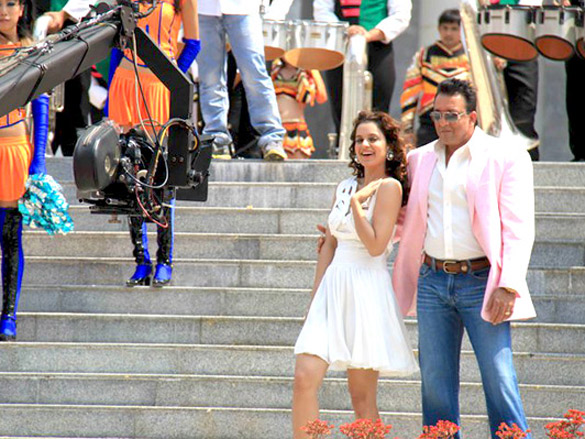 on the sets of rascals