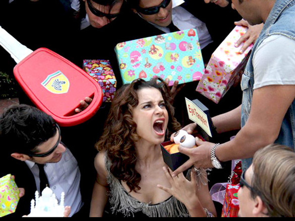 on the sets of rascals 12