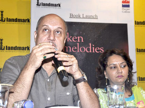 anupam kher kunal kapoor and mahie unveil broken melodies book 6