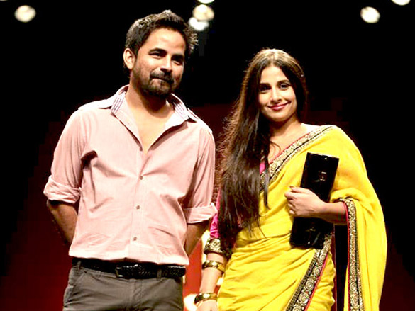 vidya at sabyasachis show at wills lifestyle india fashion week 2011 day 5 5