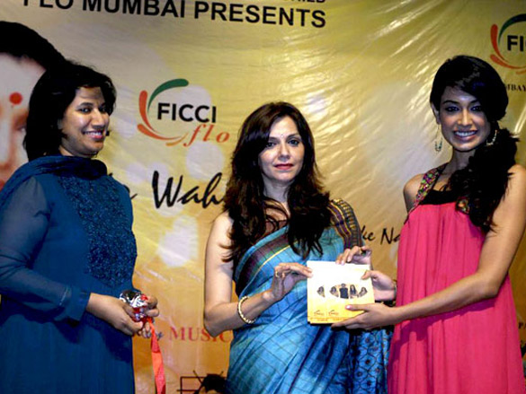 sarah jane and lilette dubey at ficci flo event 2