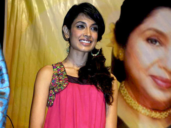 sarah jane and lilette dubey at ficci flo event 4