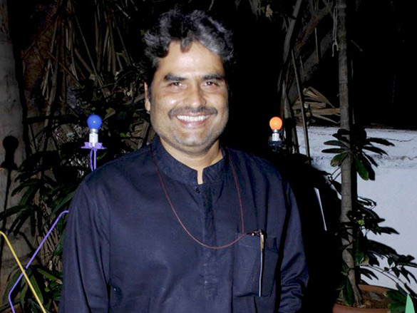 raj and nadira babbar ekjute theatres 30th year celebration 16