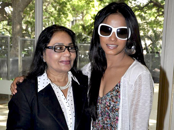 neetu chandra at www bcol in website launch 4