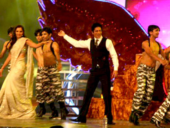 shahrukh kareena and others at sahara india sports awards 2010 3