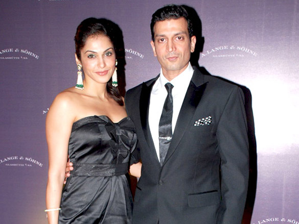 vivek eesha koppikhar and others at a lange and sohne success party 3