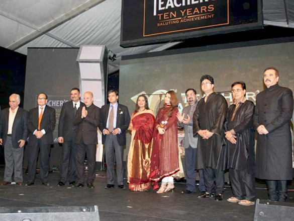 aishwarya and ranbir at 10th teachers achievement awards 2