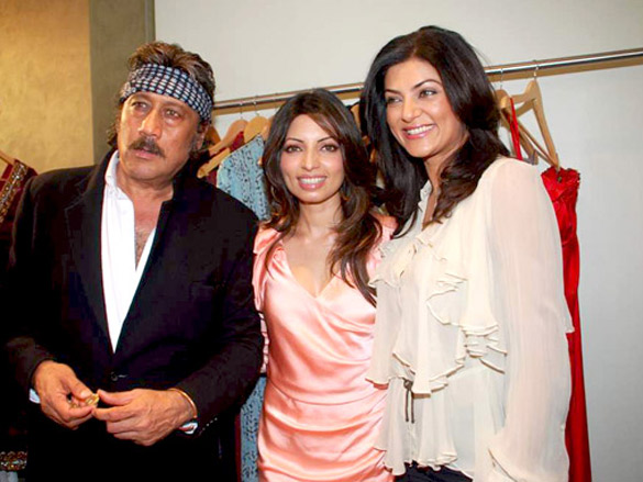 sushmita sen unveils saishas design label by shama sikander 4