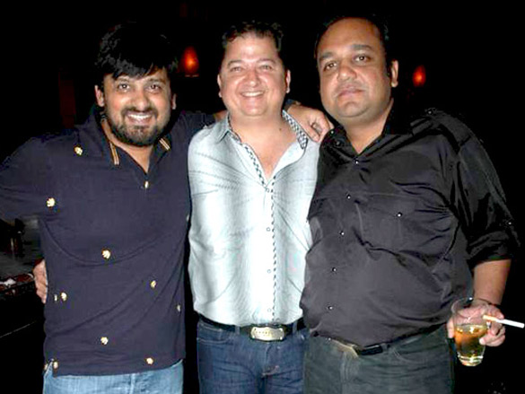 ekta tusshar and jeetendra at pavitra rishta 500 episodes bash 6