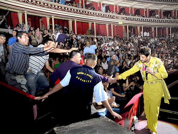 gurdas mann performs at royal albert hall 3