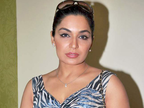 meera sings and records for saliff balluchis album queen meera mausiqui 6