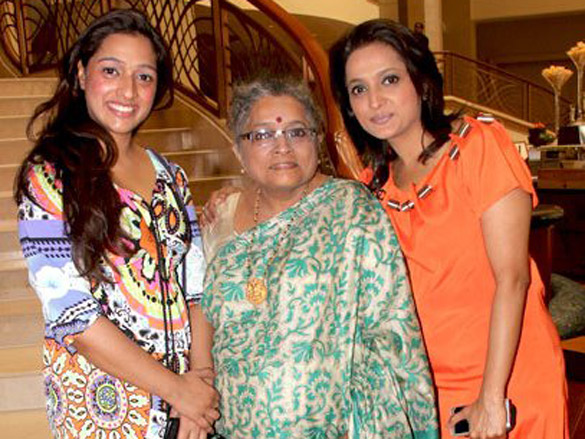 neeta and nishka lulla celebrate mothers day 7