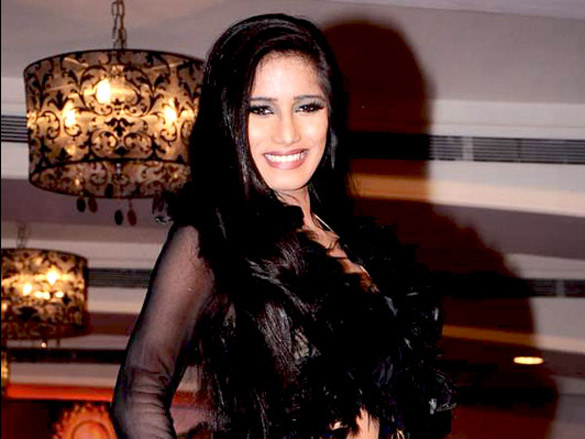 poonam pandey at yuva tigers calendar launch 5