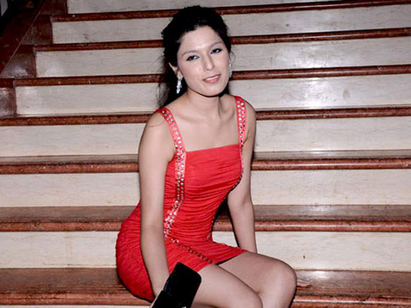 poonam pandey at yuva tigers calendar launch 11
