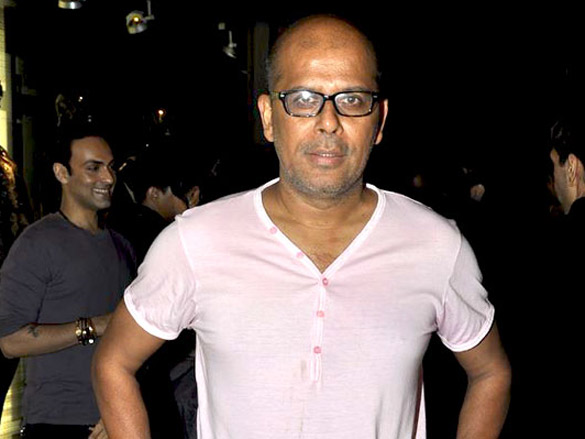 arjun fardeen vivek zayed and dia at rohit rahul gandhis store launch 13