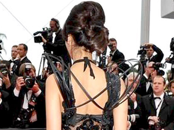 mallika struts her stuff at 64th annual international cannes film festival 4
