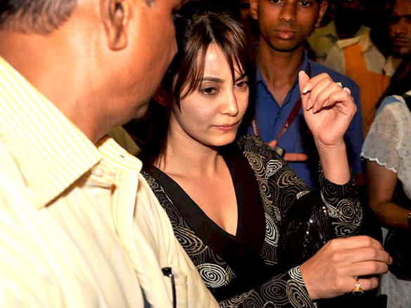 minissha released from customs at the international airport 4