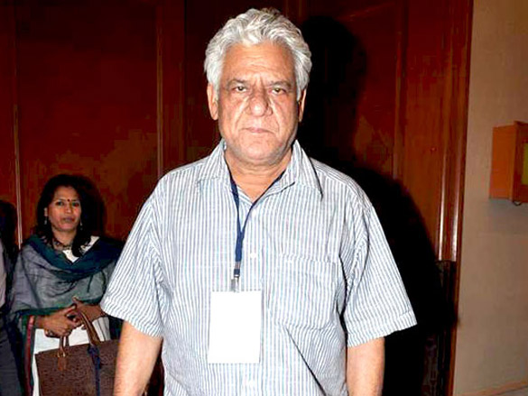 gul panag and om puri at punjabi virsa awards 2011 15