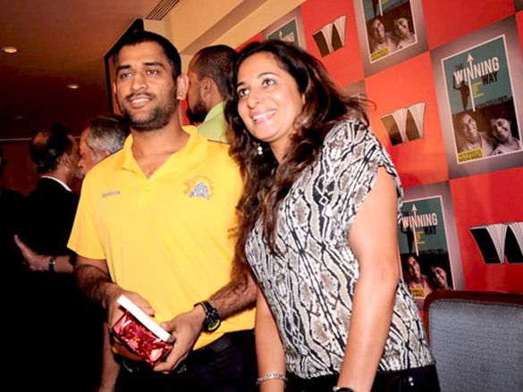 ms dhoni and other cricketers at harsha bhogles book launch 4