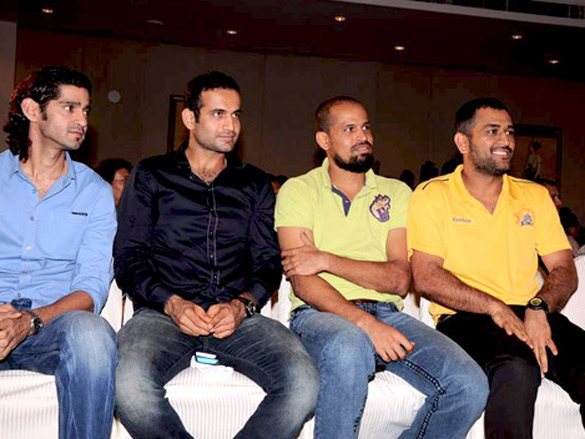 ms dhoni and other cricketers at harsha bhogles book launch 8
