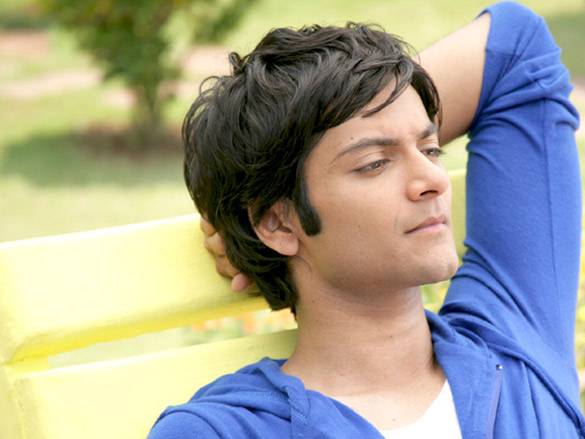 ali fazal 22
