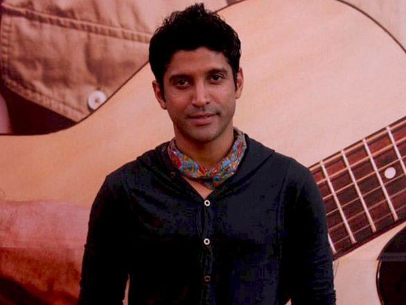 farhan akhtar rocks at ponds fun in the sun concert 7
