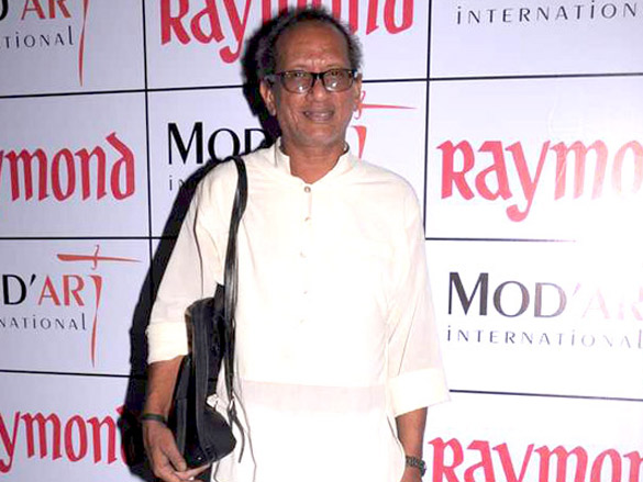 top models walk the ramp at modart show 9