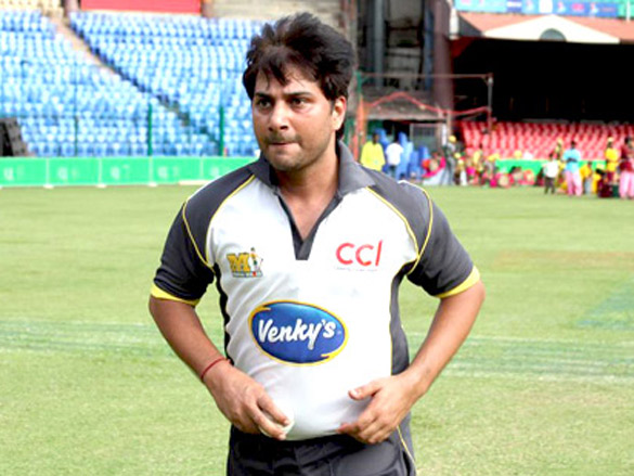 mumbai heroes play practice match in bangalore 9