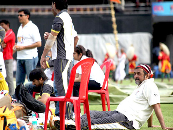 mumbai heroes play practice match in bangalore 11