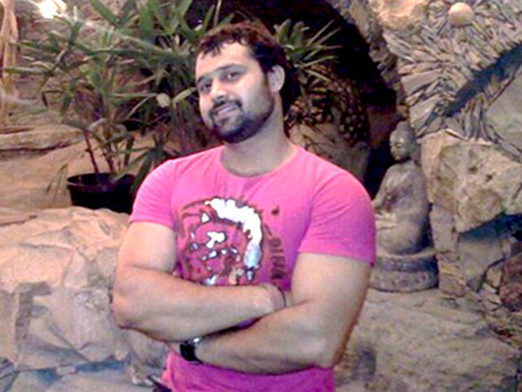 picture abhi baki hai dost bash 8