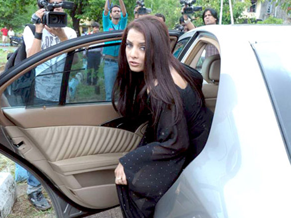 celina at diya diamonds world environment day event 9