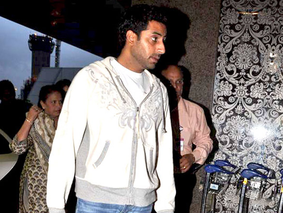 abhishek and aishwarya leave for mallika reddys wedding 7