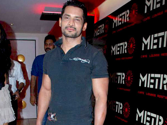 launch party of rohan hegdes metro lounge 26