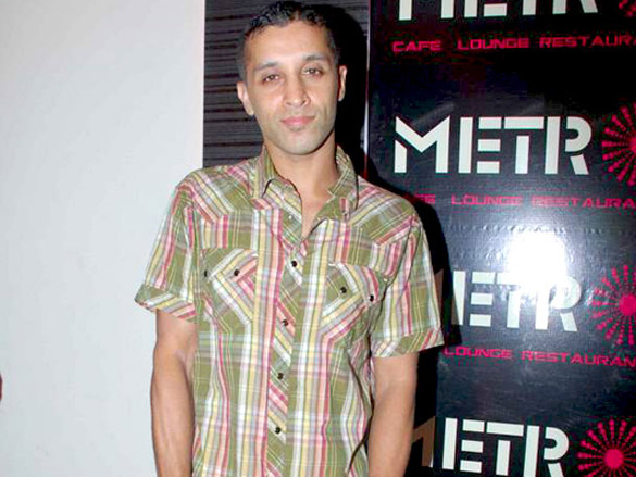 launch party of rohan hegdes metro lounge 31