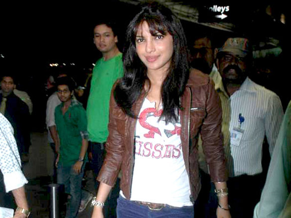 priyanka chopra and anil kapoor snapped as they leave for london 2