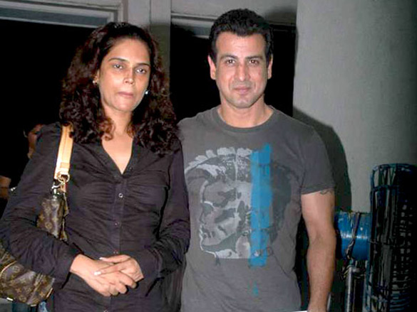 perizaad zorabian and ashutosh gowariker at the sound of music play 5